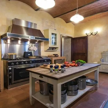 Villa Edera 24 *