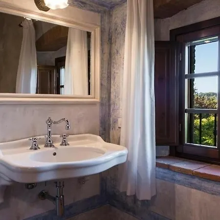 Edera 24 Villa Monsanto